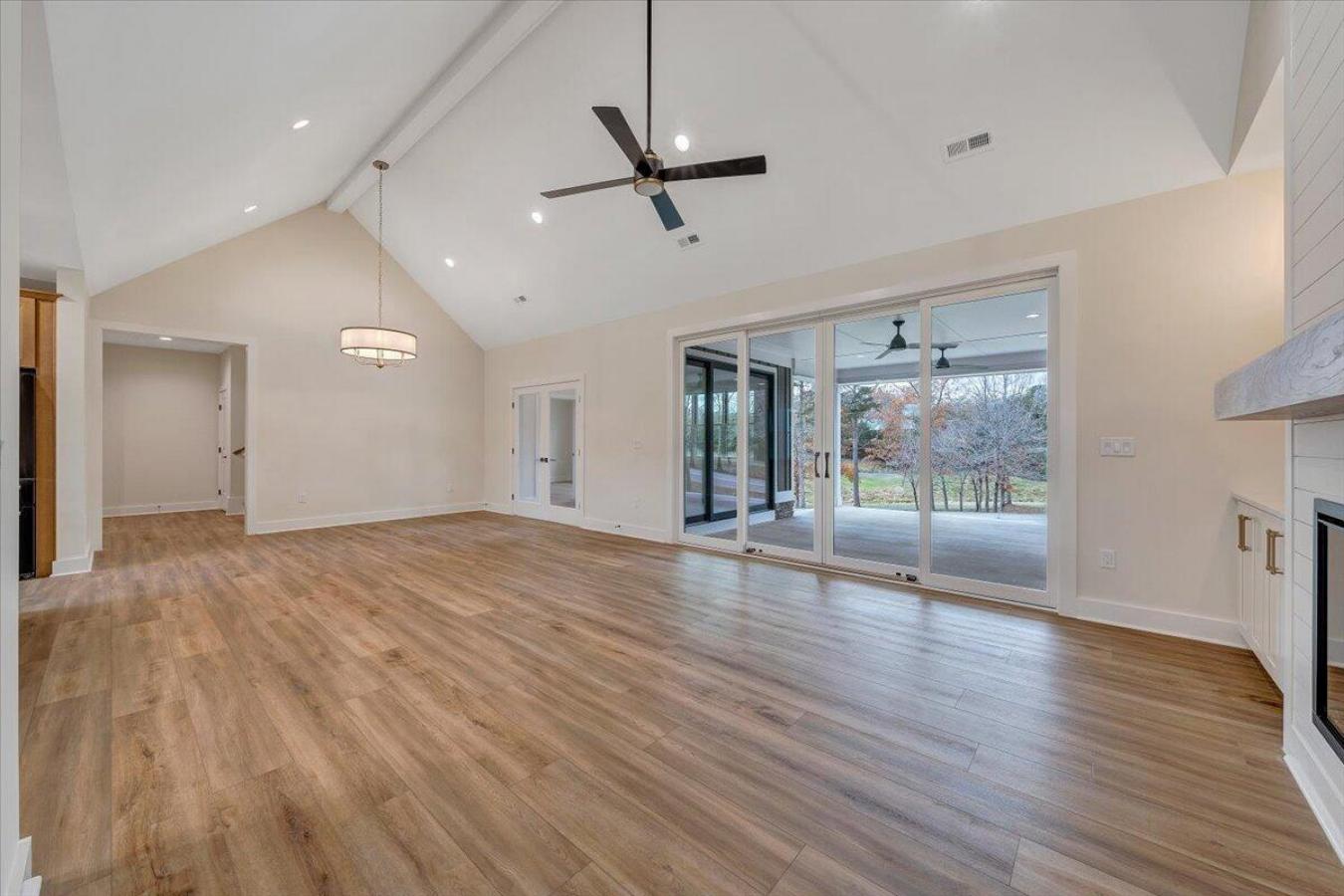 Huddleston, Virginia, 24104, United States, 3 Bedrooms Bedrooms, ,2 BathroomsBathrooms,Residential,For Sale,1831681