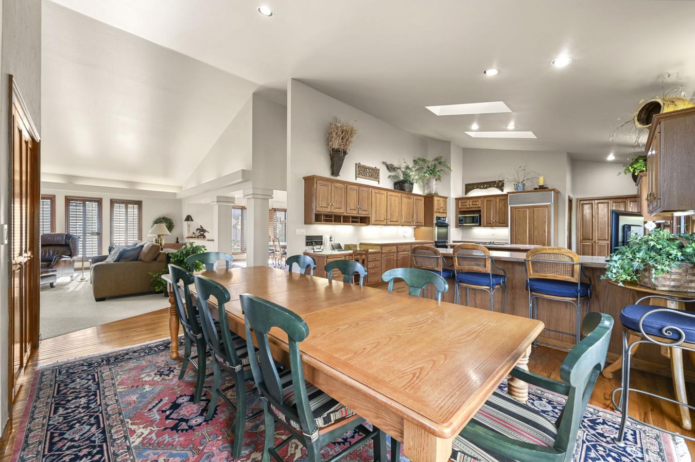 Colorado Springs, Colorado, 80904, United States, 4 Bedrooms Bedrooms, ,3 BathroomsBathrooms,Residential,For Sale,1824781