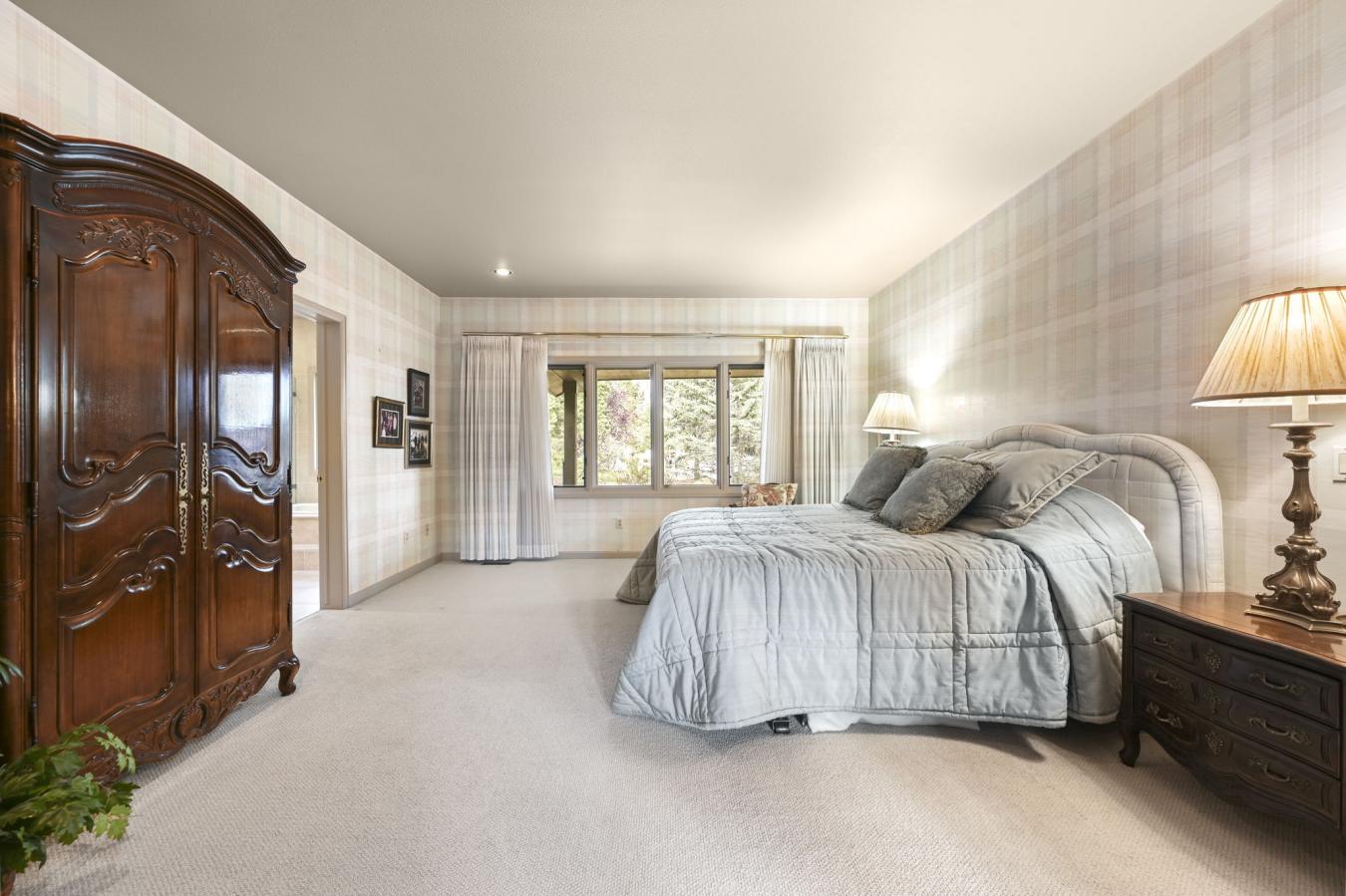 Colorado Springs, Colorado, 80904, United States, 4 Bedrooms Bedrooms, ,3 BathroomsBathrooms,Residential,For Sale,1824781
