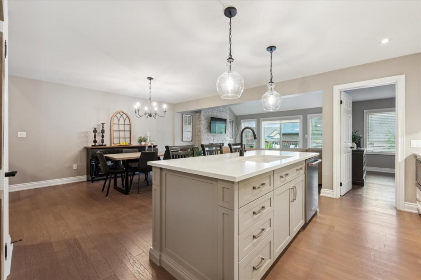 Rockwood, Wellington, N0B 2K0, Canada, 4 Bedrooms Bedrooms, ,2 BathroomsBathrooms,Residential,For Sale,1831678