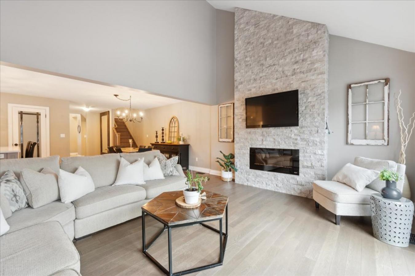 Rockwood, Wellington, N0B 2K0, Canada, 4 Bedrooms Bedrooms, ,2 BathroomsBathrooms,Residential,For Sale,1831678