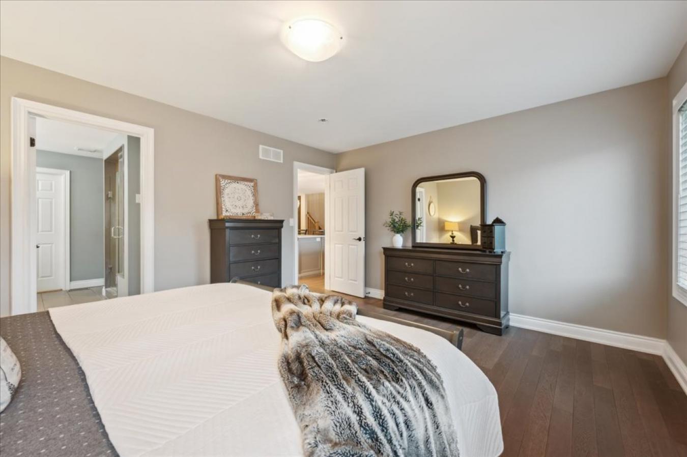 Rockwood, Wellington, N0B 2K0, Canada, 4 Bedrooms Bedrooms, ,2 BathroomsBathrooms,Residential,For Sale,1831678