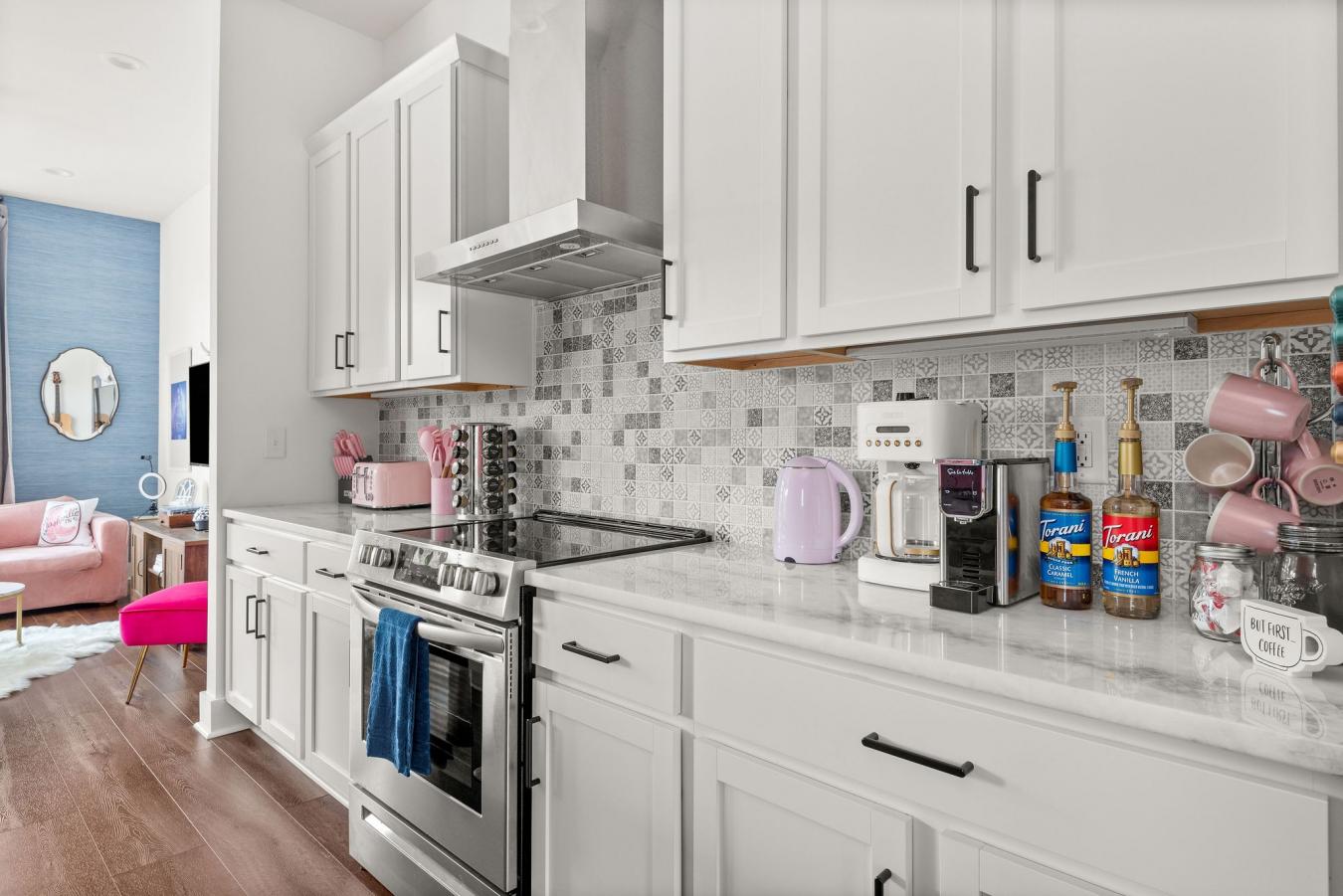 Nashville, Tennessee, 37208, United States, 4 Bedrooms Bedrooms, ,4 BathroomsBathrooms,Residential,For Sale,1831676