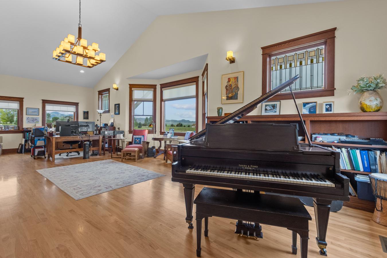 Dillon, Montana, 59725, United States, 7 Bedrooms Bedrooms, ,7 BathroomsBathrooms,Residential,For Sale,1828776