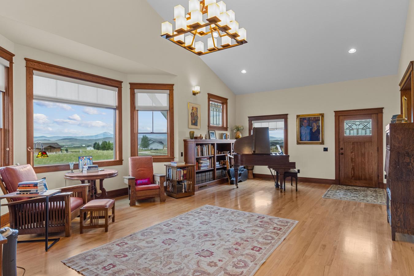Dillon, Montana, 59725, United States, 7 Bedrooms Bedrooms, ,7 BathroomsBathrooms,Residential,For Sale,1828776