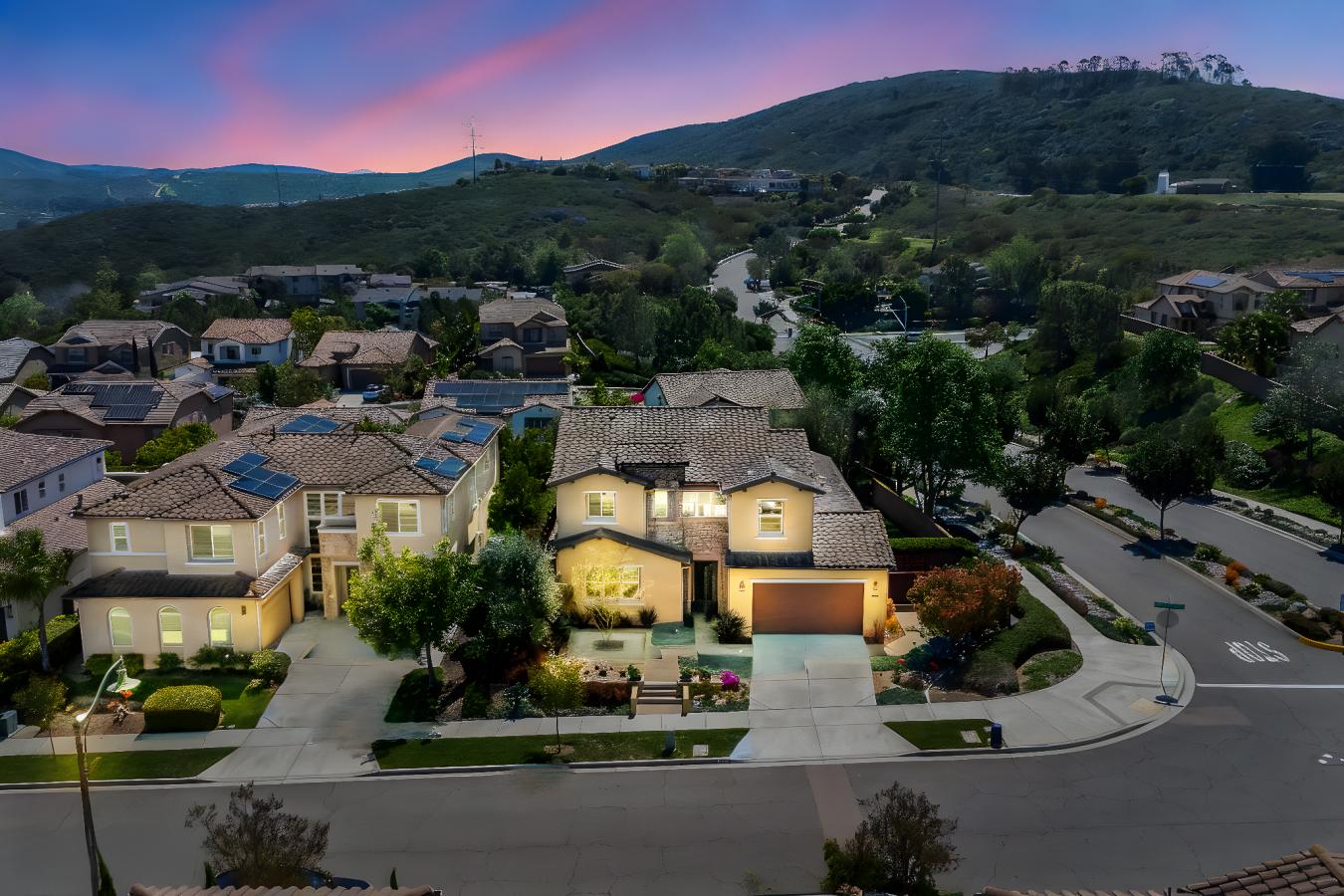 Carlsbad, San Diego, 92009, United States, 5 Bedrooms Bedrooms, ,2 BathroomsBathrooms,Residential,For Sale,1831668