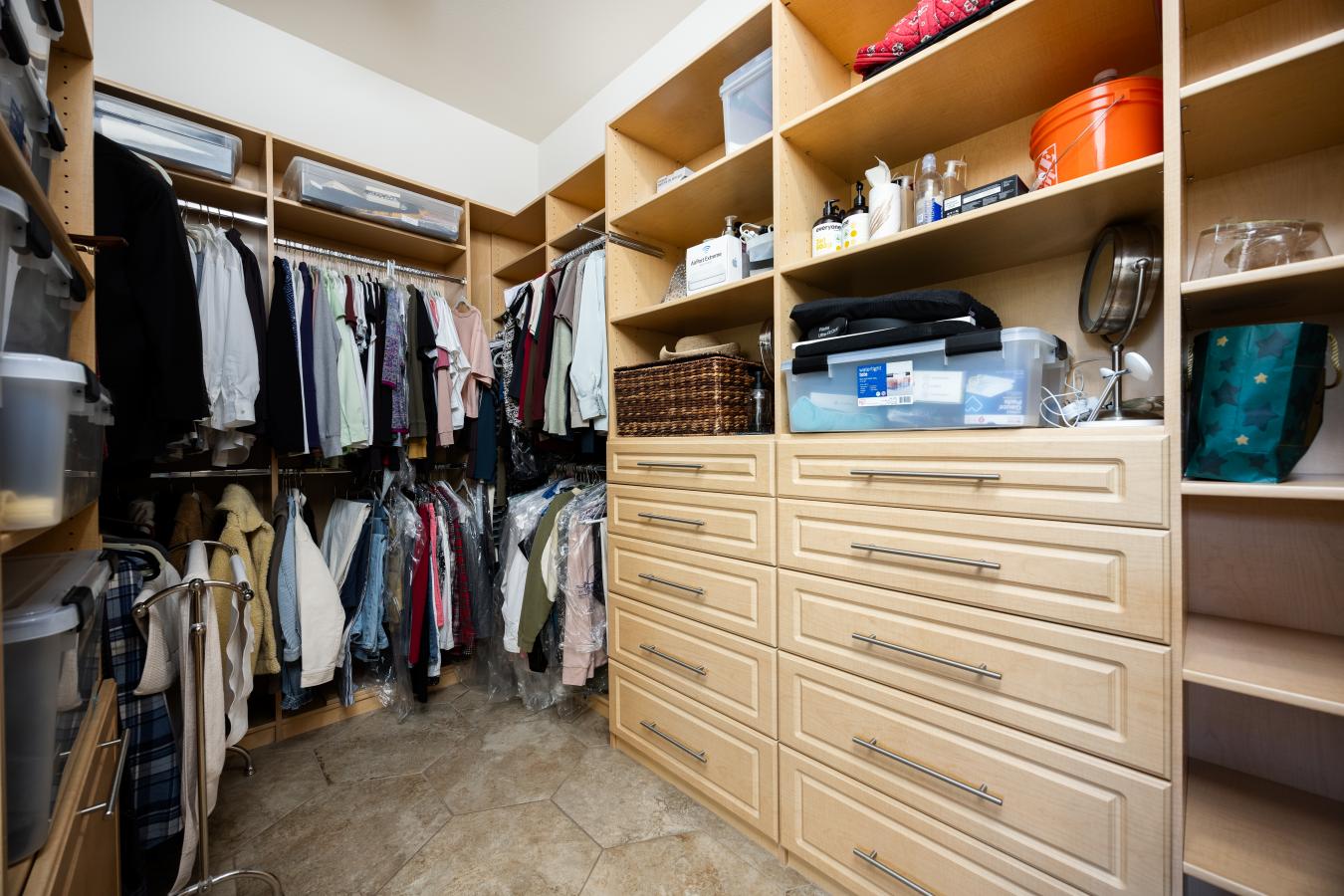 Carlsbad, San Diego, 92009, United States, 5 Bedrooms Bedrooms, ,2 BathroomsBathrooms,Residential,For Sale,1831668