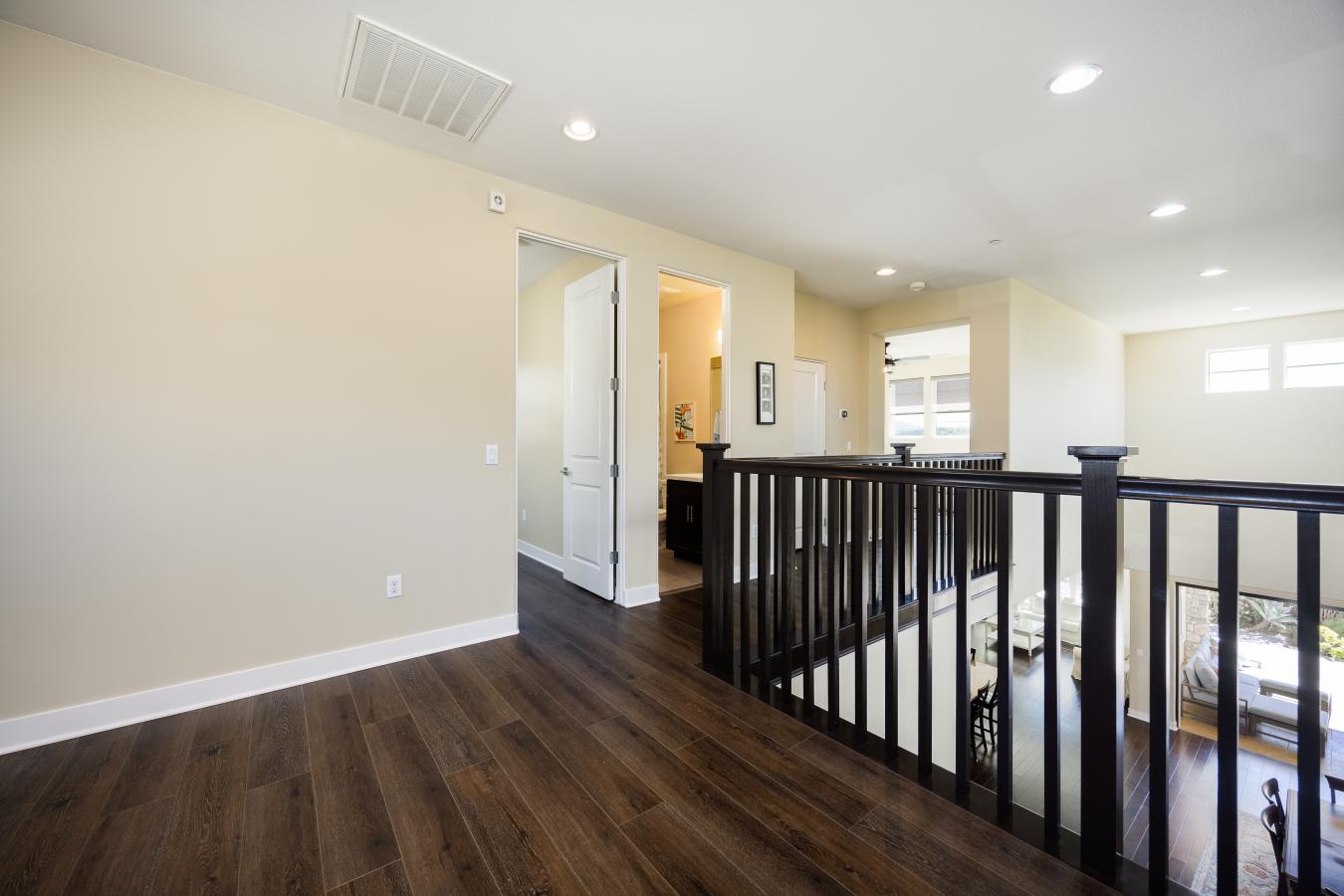 Carlsbad, San Diego, 92009, United States, 5 Bedrooms Bedrooms, ,2 BathroomsBathrooms,Residential,For Sale,1831668