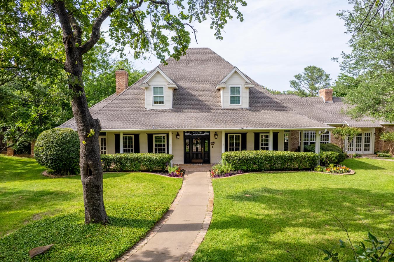 Southlake, Texas, 76092, United States, 5 Bedrooms Bedrooms, ,5 BathroomsBathrooms,Residential,For Sale,1824780