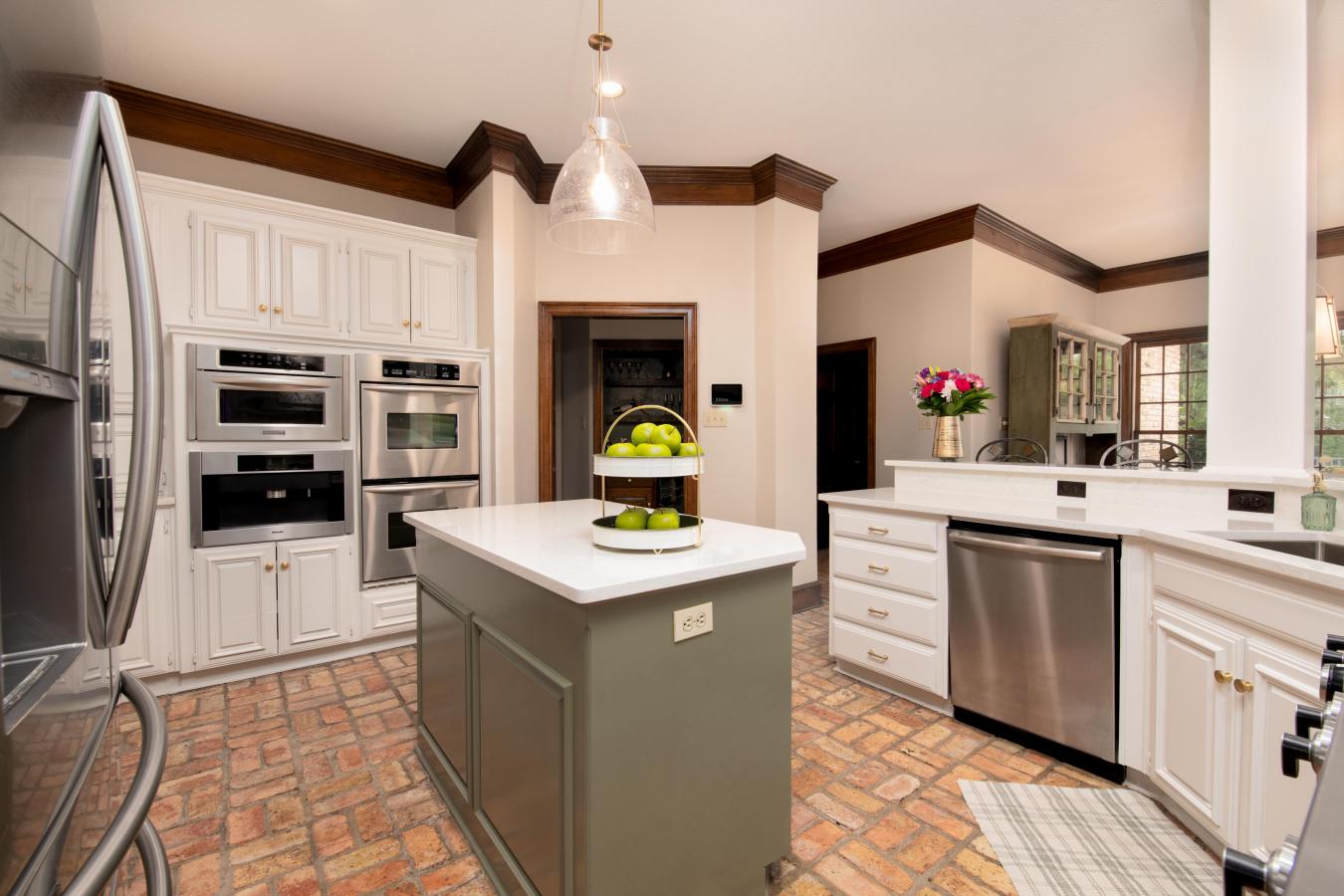 Southlake, Texas, 76092, United States, 5 Bedrooms Bedrooms, ,5 BathroomsBathrooms,Residential,For Sale,1824780