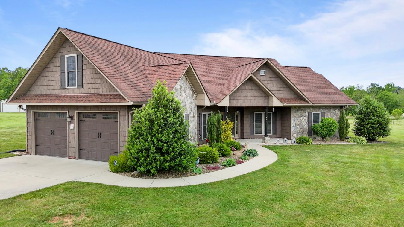Mebane, Alamance, 27302, United States, 3 Bedrooms Bedrooms, ,2 BathroomsBathrooms,Residential,For Sale,1824779