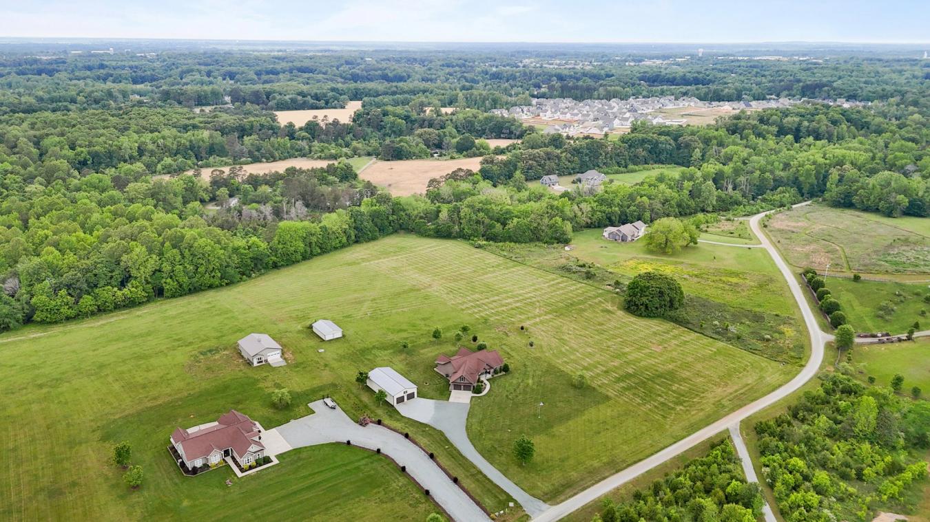 Mebane, Alamance, 27302, United States, 3 Bedrooms Bedrooms, ,2 BathroomsBathrooms,Residential,For Sale,1824779
