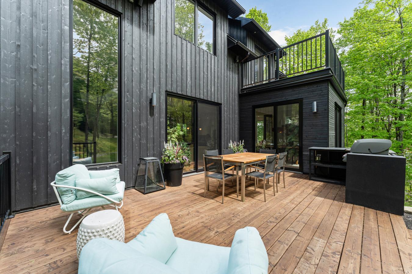 Lac Brome, QC, J0E 1V0, Canada, 3 Bedrooms Bedrooms, ,2 BathroomsBathrooms,Residential,For Sale,1832145