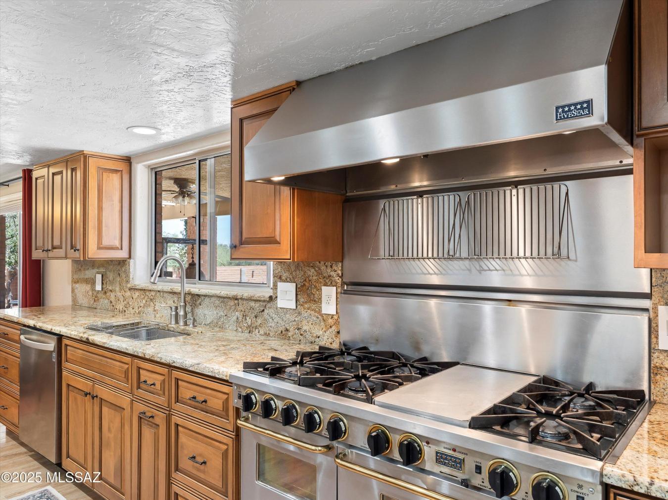 Tucson, Arizona, 85704, United States, 4 Bedrooms Bedrooms, ,3 BathroomsBathrooms,Residential,For Sale,1834229