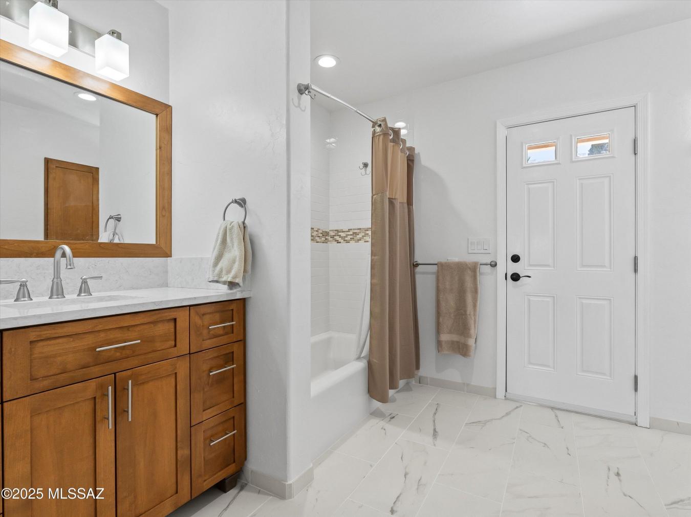 Tucson, Arizona, 85704, United States, 4 Bedrooms Bedrooms, ,3 BathroomsBathrooms,Residential,For Sale,1834229