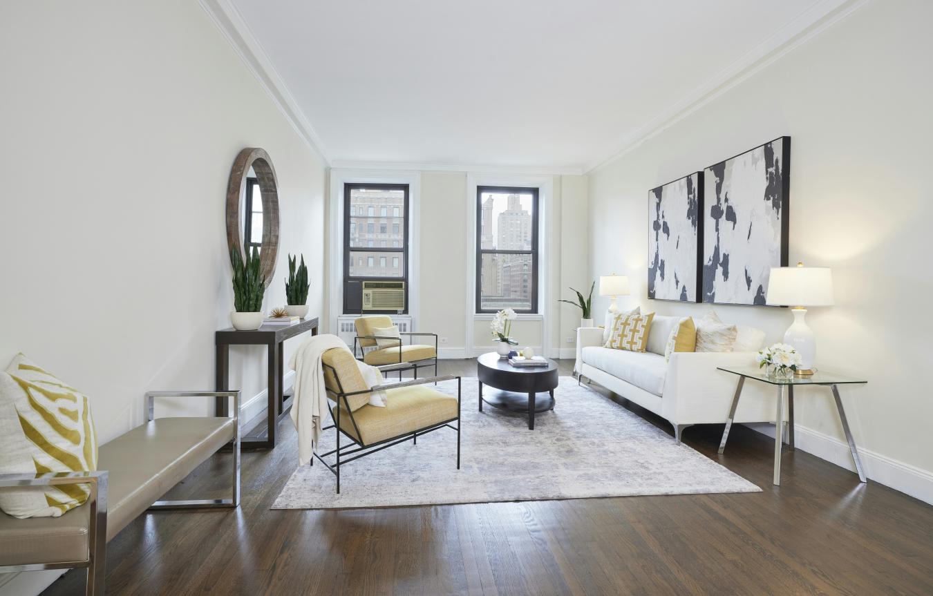 New York, New York, 10028, United States, 2 Bedrooms Bedrooms, ,2 BathroomsBathrooms,Residential,For Sale,1828772
