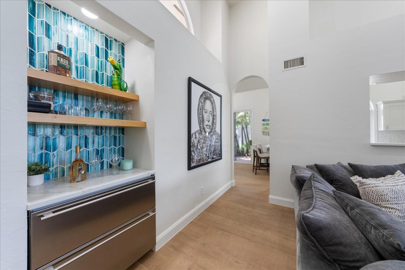 Naples, Florida, 34105, United States, 2 Bedrooms Bedrooms, ,2 BathroomsBathrooms,Residential,For Sale,1834227