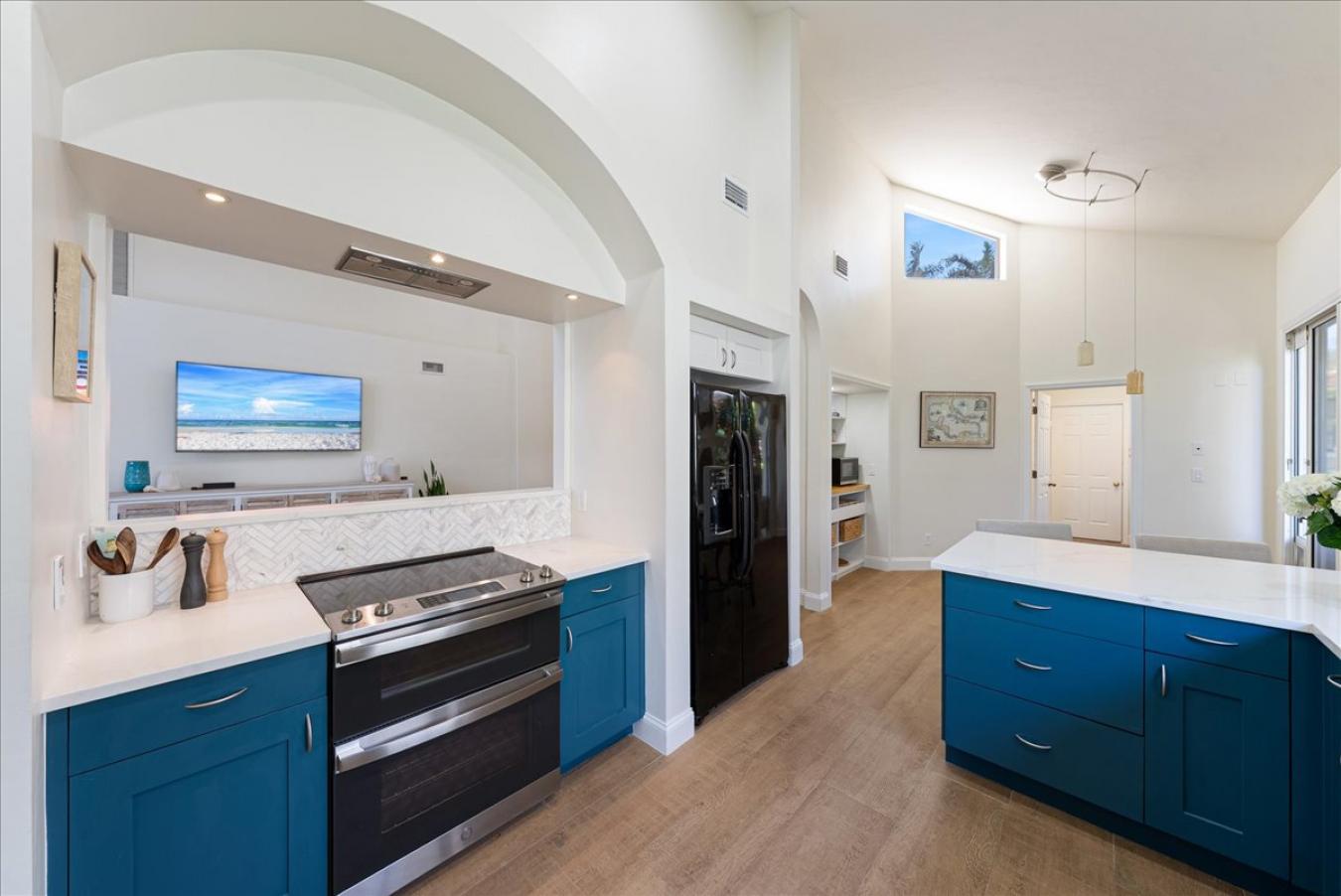 Naples, Florida, 34105, United States, 2 Bedrooms Bedrooms, ,2 BathroomsBathrooms,Residential,For Sale,1834227