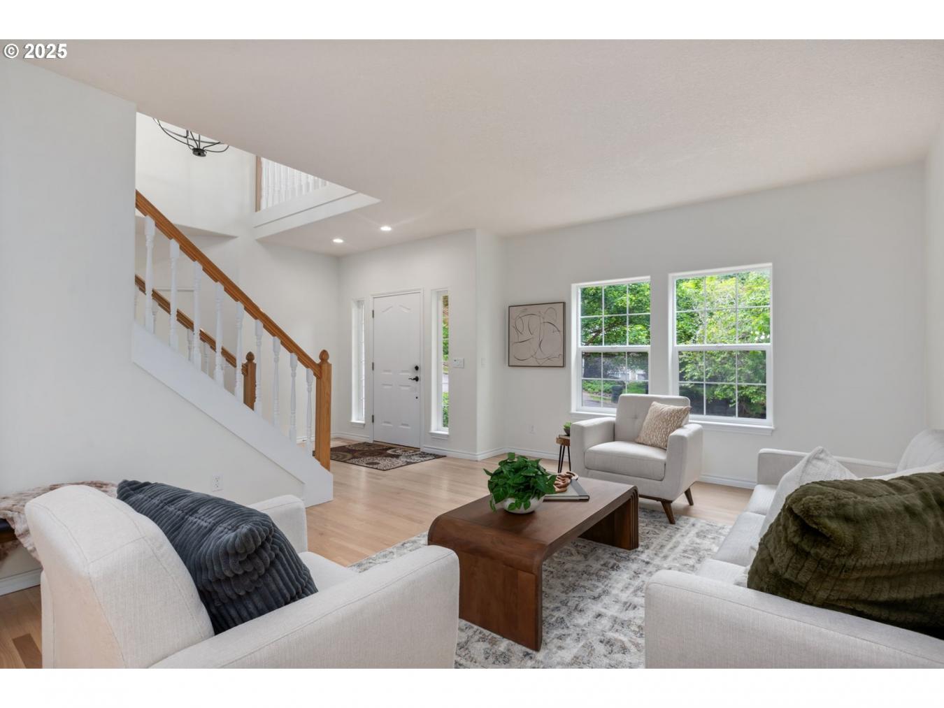 Beaverton, Oregon, 97007, United States, 5 Bedrooms Bedrooms, ,2 BathroomsBathrooms,Residential,For Sale,1834226