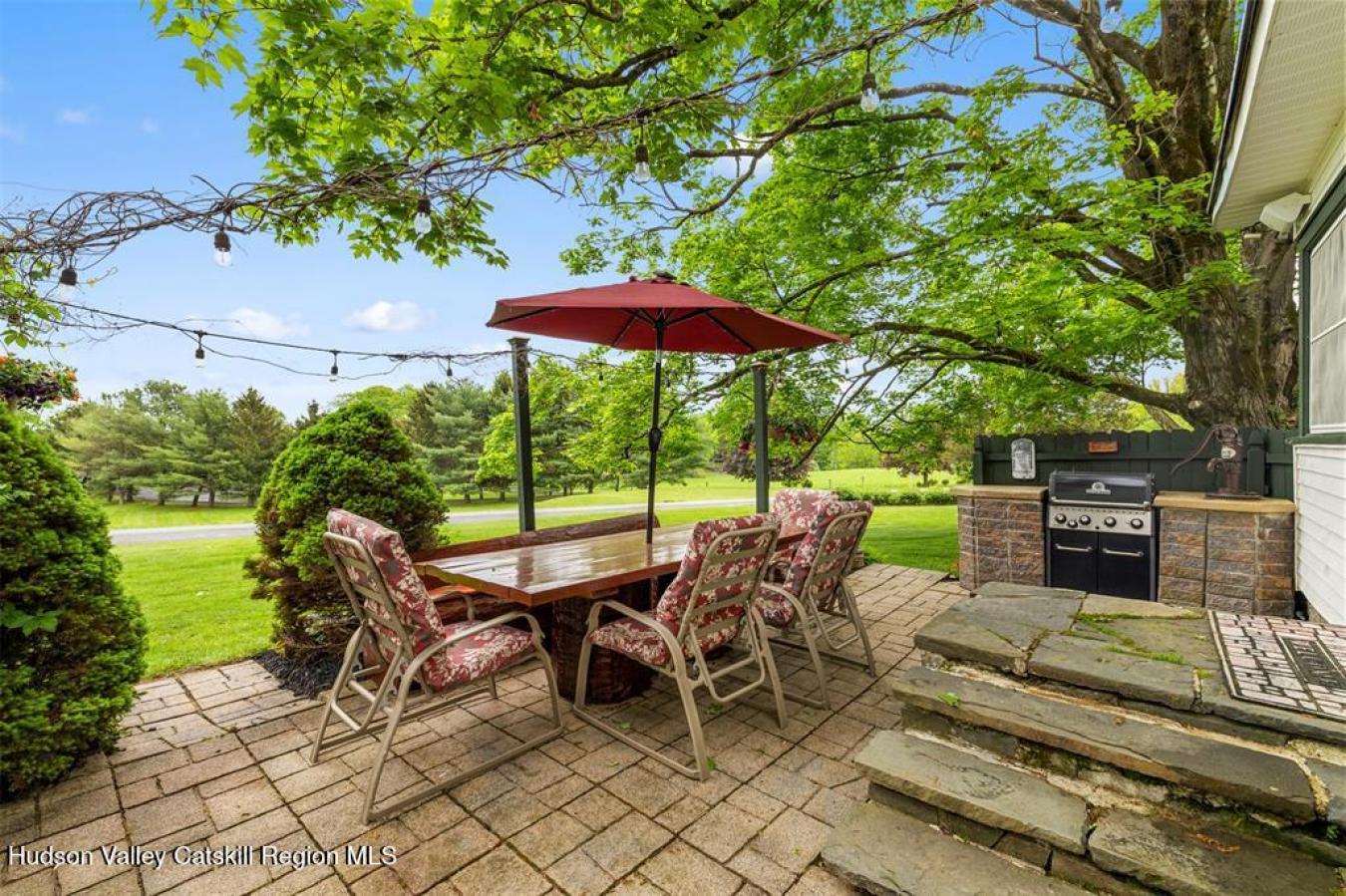 Saugerties, New York, 12477, United States, 4 Bedrooms Bedrooms, ,2 BathroomsBathrooms,Residential,For Sale,1834429