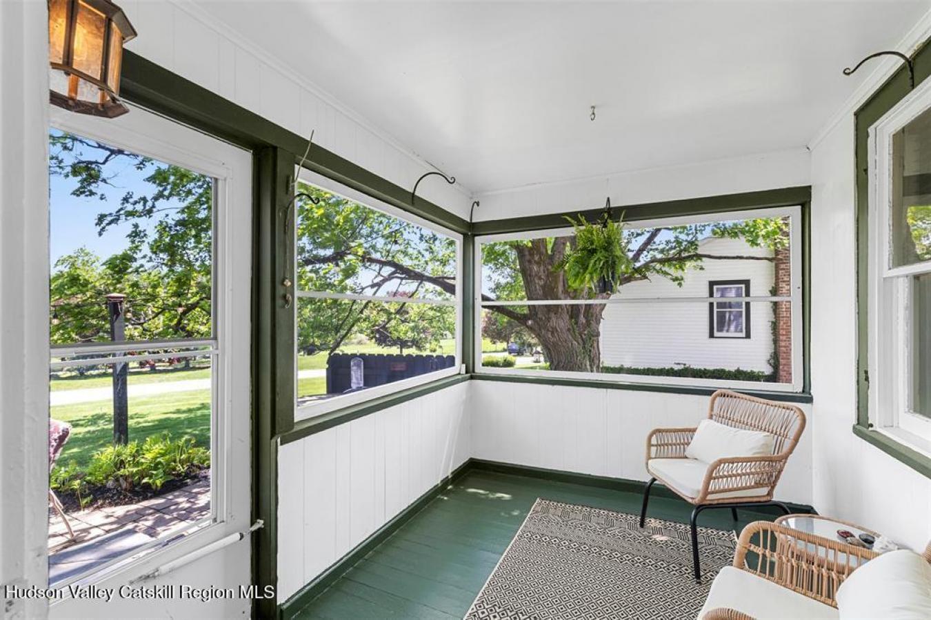 Saugerties, New York, 12477, United States, 4 Bedrooms Bedrooms, ,2 BathroomsBathrooms,Residential,For Sale,1834429