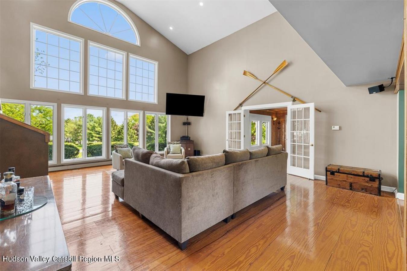 Saugerties, New York, 12477, United States, 4 Bedrooms Bedrooms, ,2 BathroomsBathrooms,Residential,For Sale,1834429