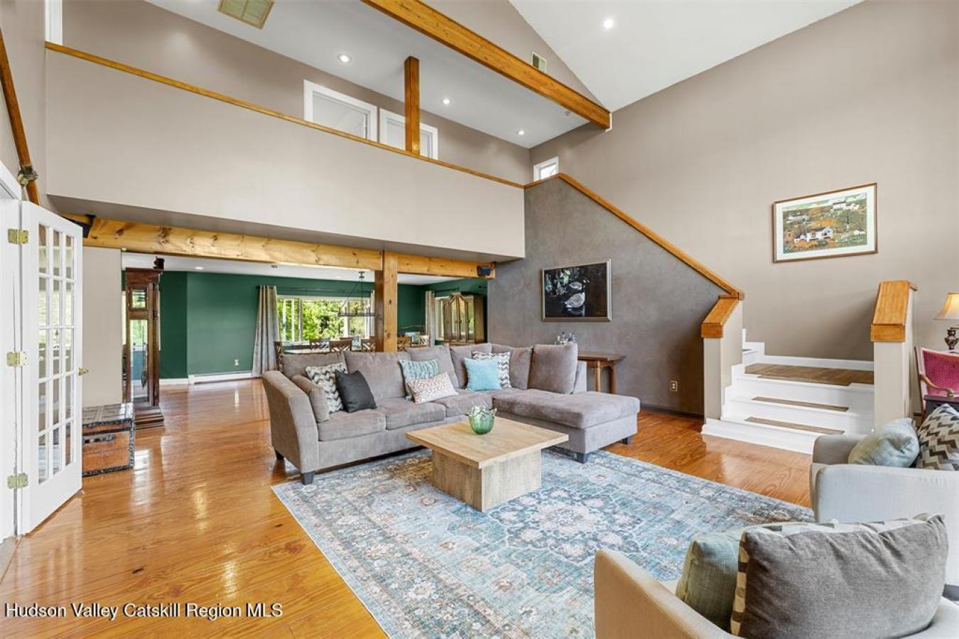 Saugerties, New York, 12477, United States, 4 Bedrooms Bedrooms, ,2 BathroomsBathrooms,Residential,For Sale,1834429