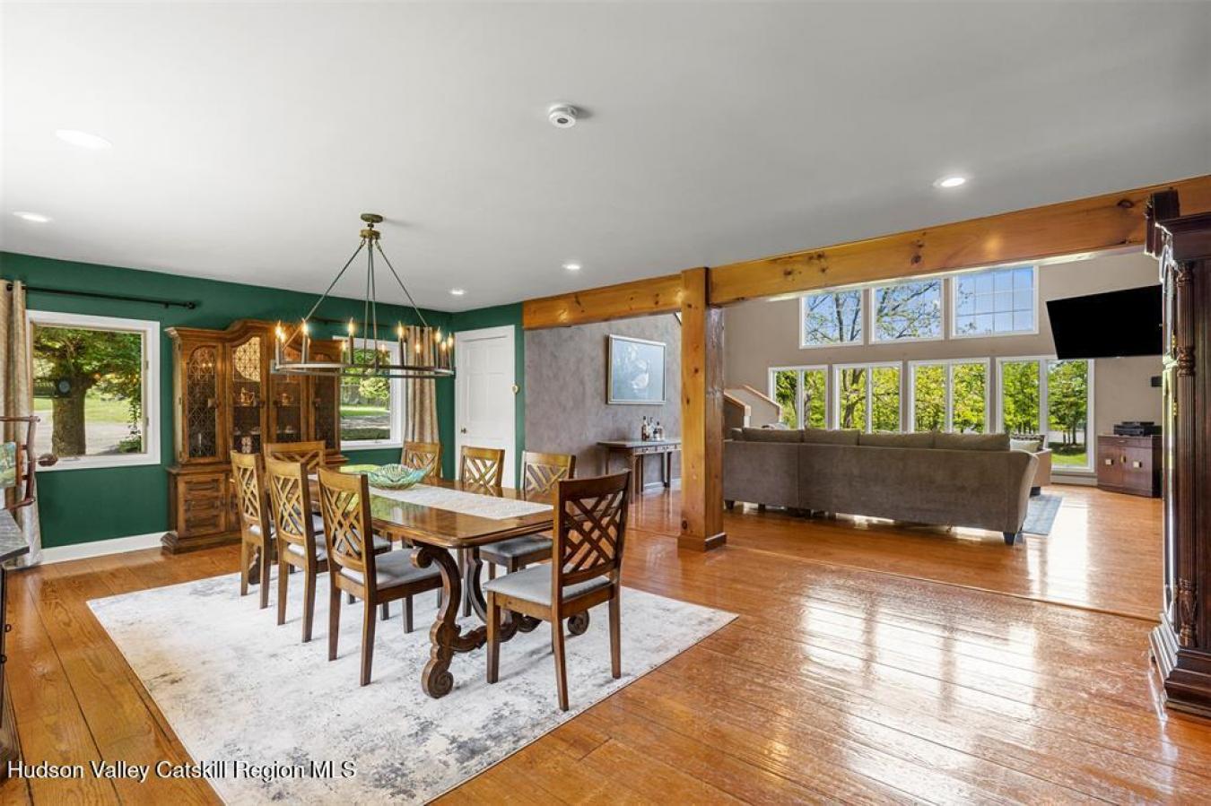 Saugerties, New York, 12477, United States, 4 Bedrooms Bedrooms, ,2 BathroomsBathrooms,Residential,For Sale,1834429