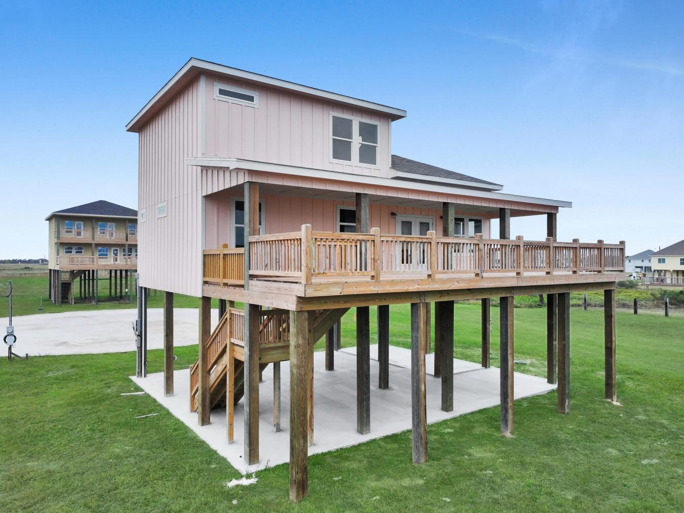 186 Ocean View Drive, Crystal Beach, TX, 77650, United States, 4 Bedrooms Bedrooms, ,4 BathroomsBathrooms,Residential,For Sale,186 Ocean View Drive,214519