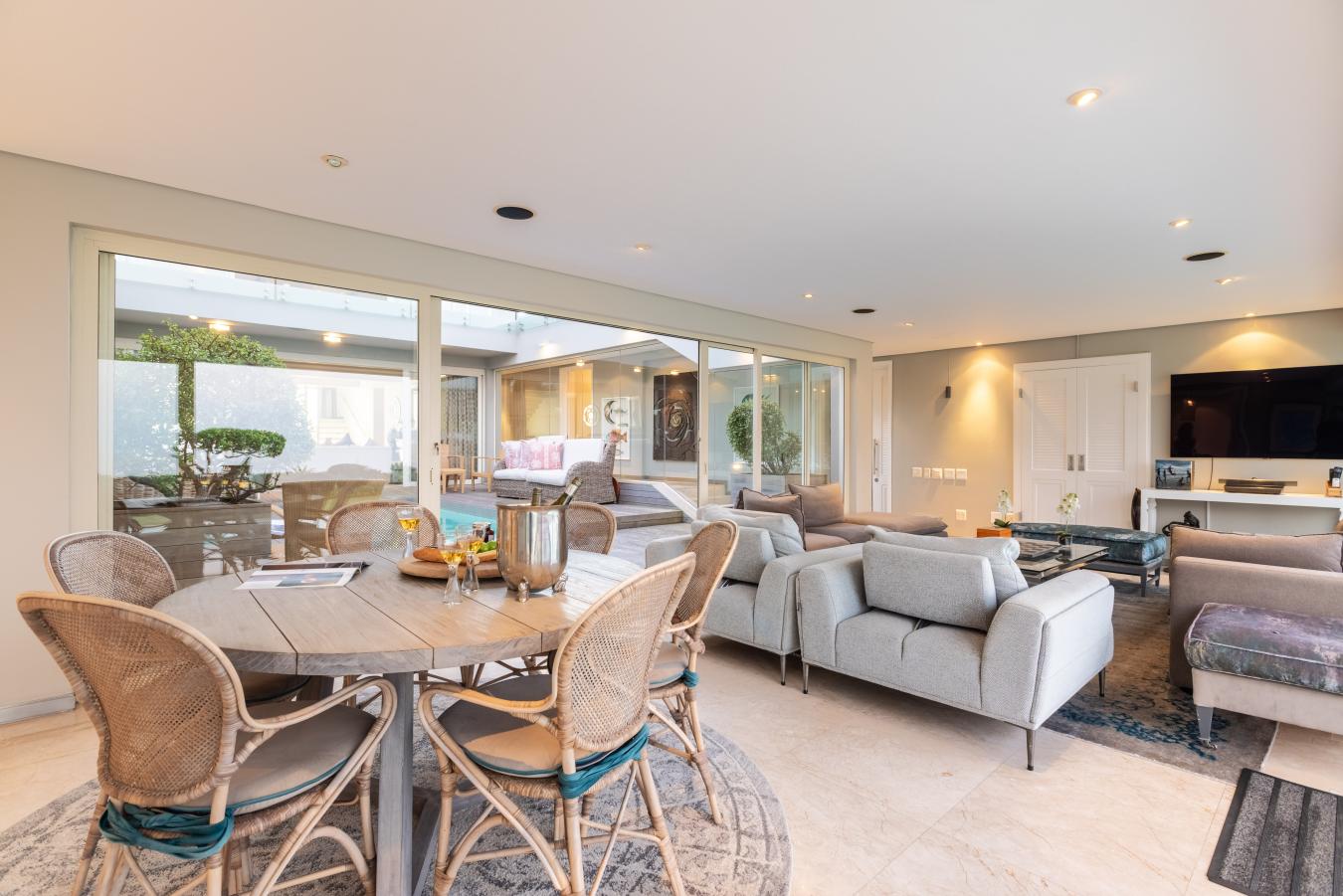 Plettenberg Bay, Western Cape, 6600, South Africa, 5 Bedrooms Bedrooms, ,5 BathroomsBathrooms,Residential,For Sale,1834426