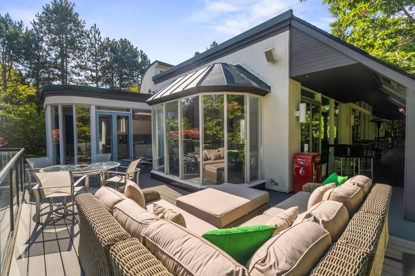 Toronto, ON, Canada, 5 Bedrooms Bedrooms, ,7 BathroomsBathrooms,Residential,For Sale,1828764
