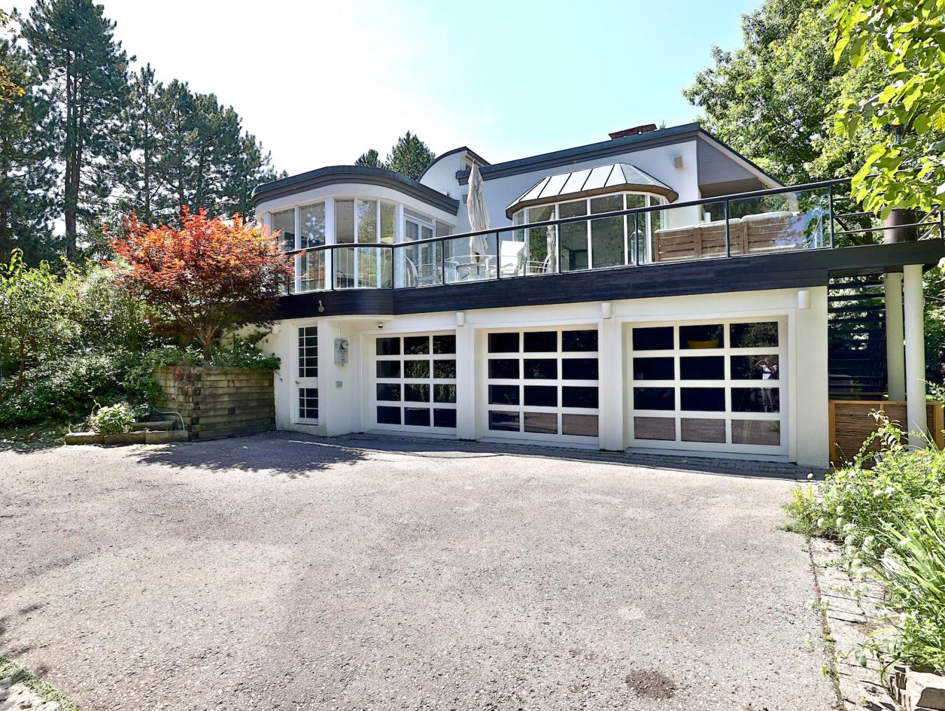 Toronto, ON, Canada, 5 Bedrooms Bedrooms, ,7 BathroomsBathrooms,Residential,For Sale,1828764