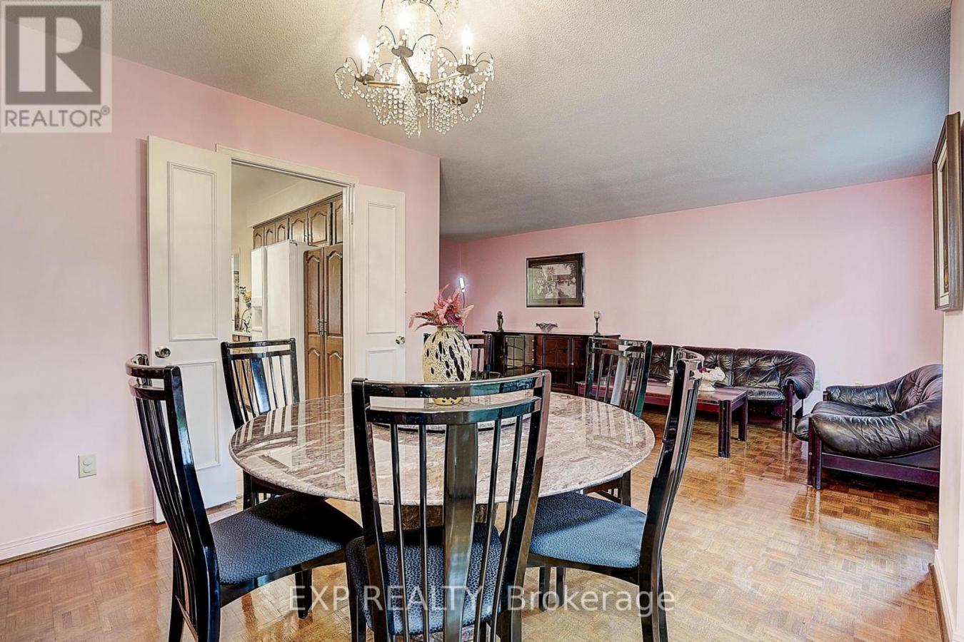 Toronto (Bathurst Manor), ON, M3H3S2, Canada, 4 Bedrooms Bedrooms, ,Residential,For Sale,1839341