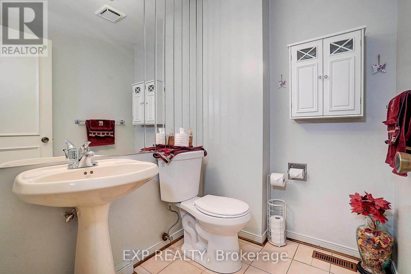 Toronto (Bathurst Manor), ON, M3H3S2, Canada, 4 Bedrooms Bedrooms, ,Residential,For Sale,1839341