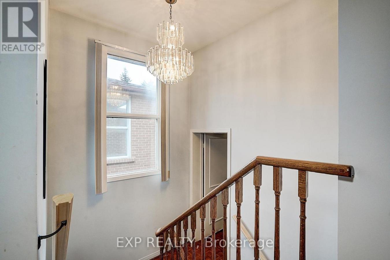 Toronto (Bathurst Manor), ON, M3H3S2, Canada, 4 Bedrooms Bedrooms, ,Residential,For Sale,1839341