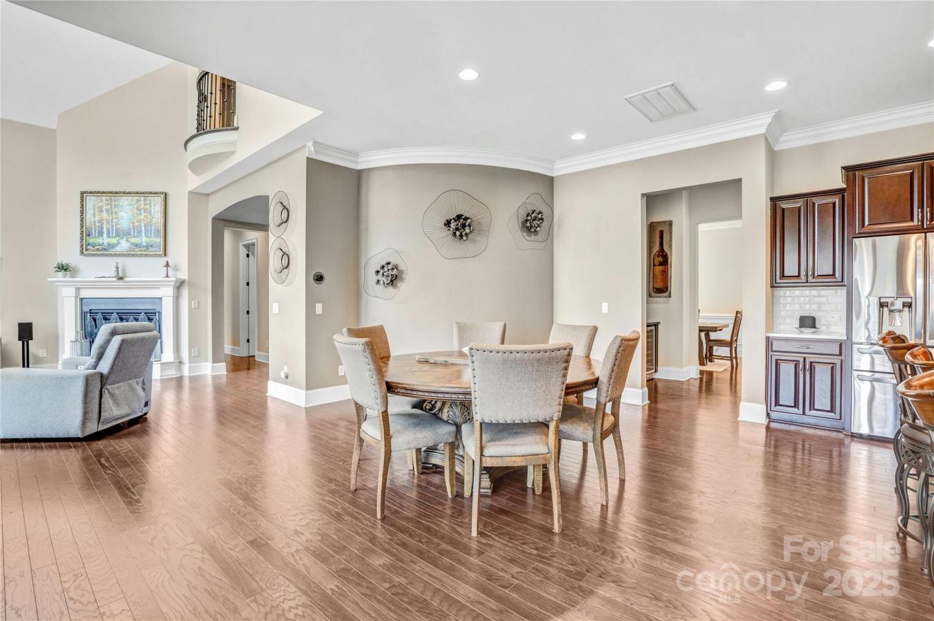 Charlotte, North Carolina, 28278, United States, 5 Bedrooms Bedrooms, ,4 BathroomsBathrooms,Residential,For Sale,1839339