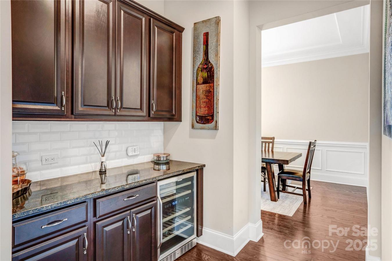 Charlotte, North Carolina, 28278, United States, 5 Bedrooms Bedrooms, ,4 BathroomsBathrooms,Residential,For Sale,1839339