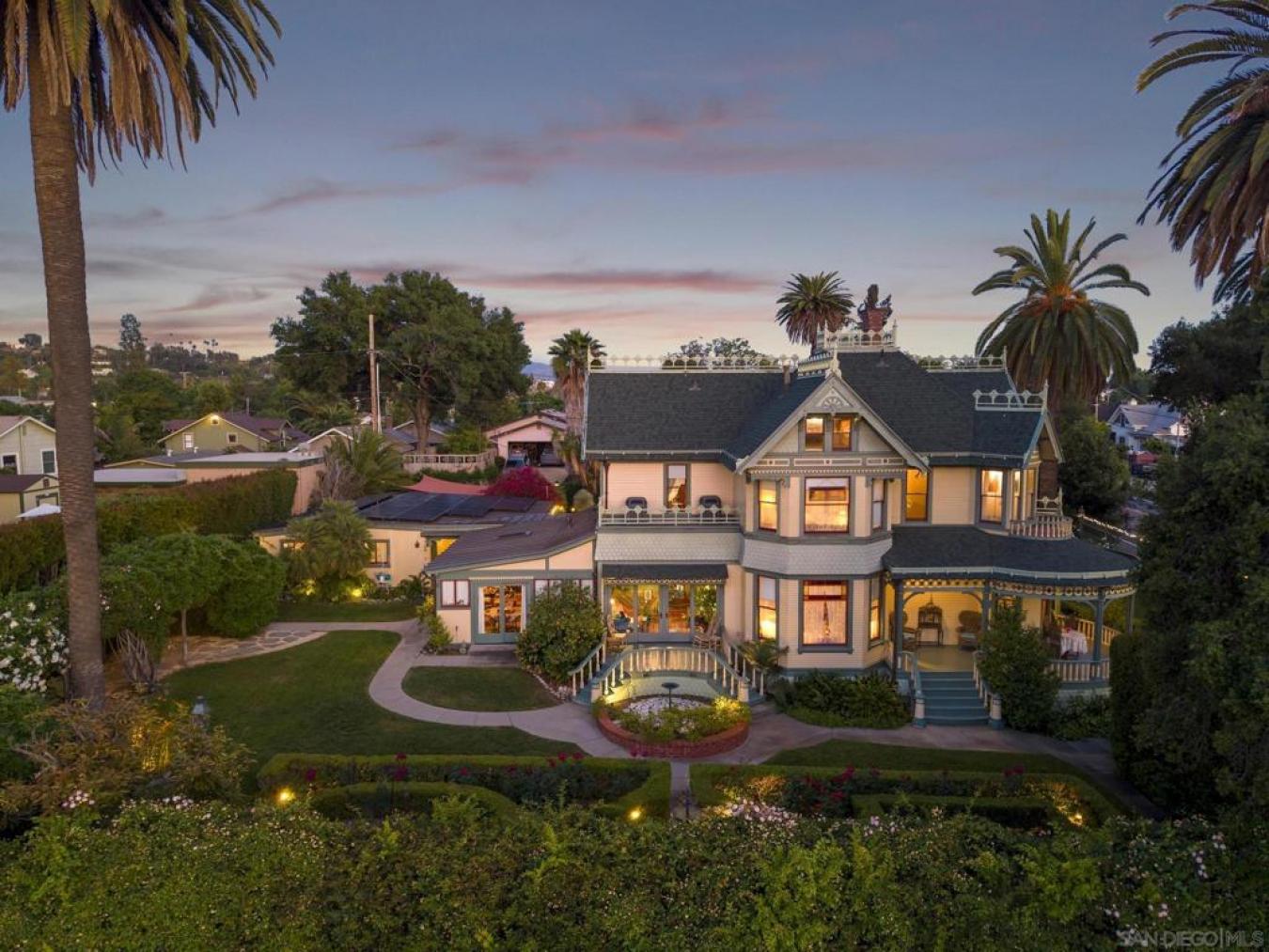 Escondido, California, 92025, United States, 4 Bedrooms Bedrooms, ,2 BathroomsBathrooms,Residential,For Sale,1839332