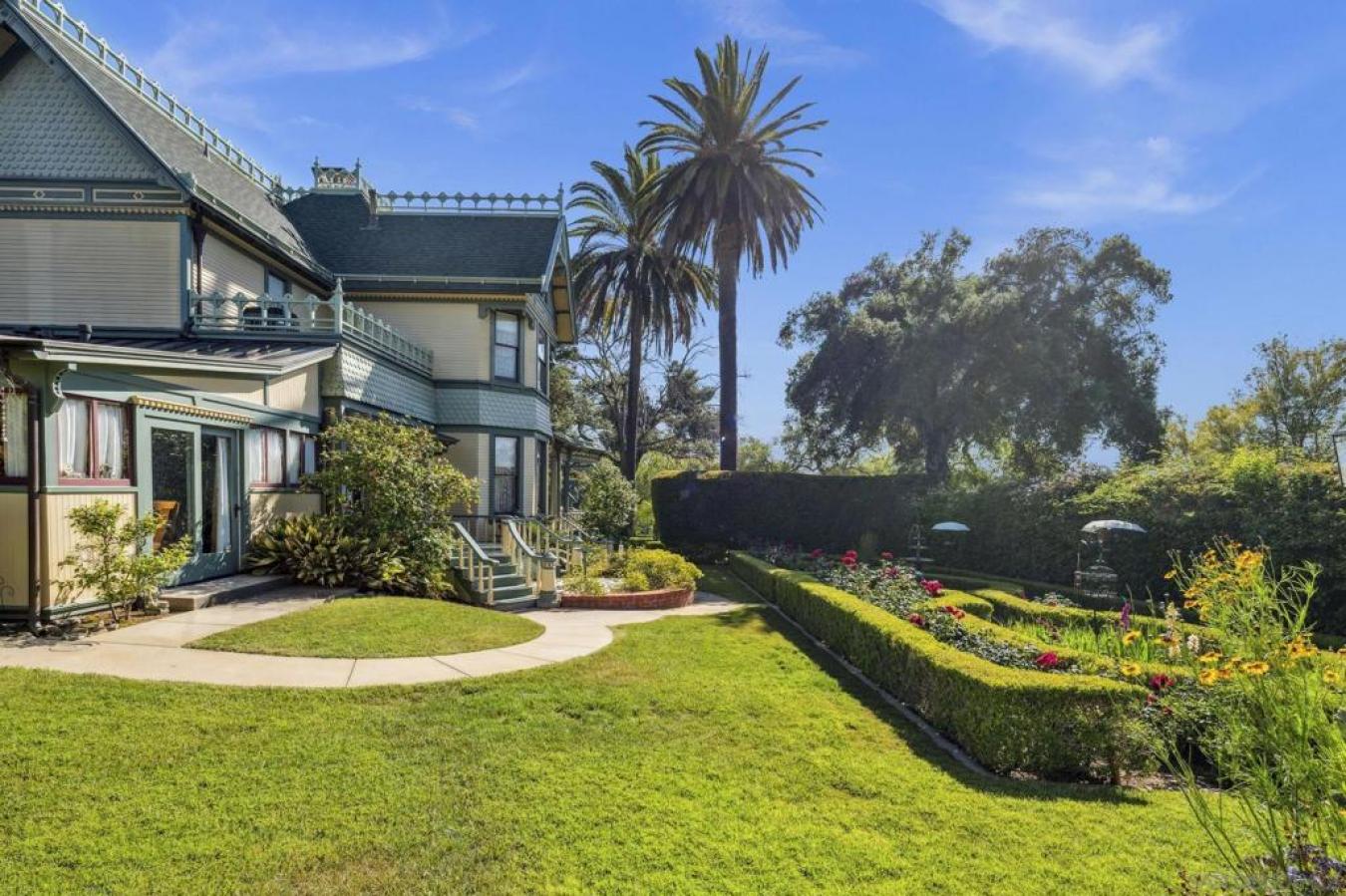 Escondido, California, 92025, United States, 4 Bedrooms Bedrooms, ,2 BathroomsBathrooms,Residential,For Sale,1839332