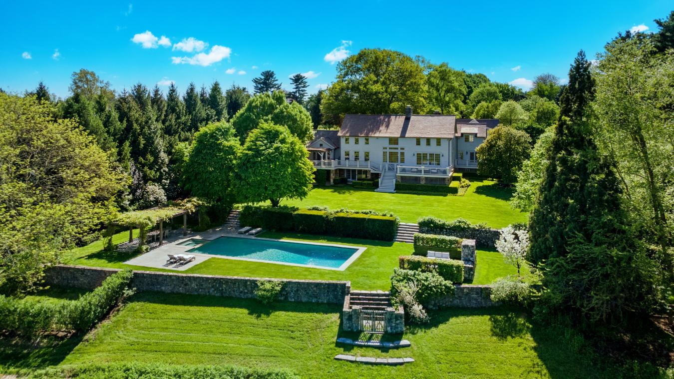 New Canaan, Fairfield, 06840, United States, 6 Bedrooms Bedrooms, ,5 BathroomsBathrooms,Residential,For Sale,1829766