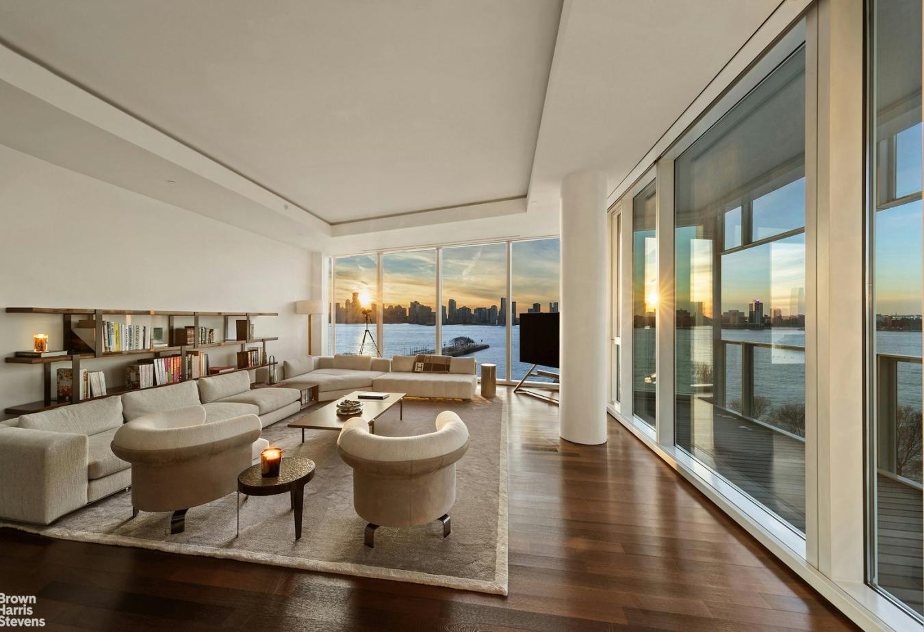 West Village, New York, 10014, United States, 2 Bedrooms Bedrooms, ,2 BathroomsBathrooms,Residential,For Sale,1832137