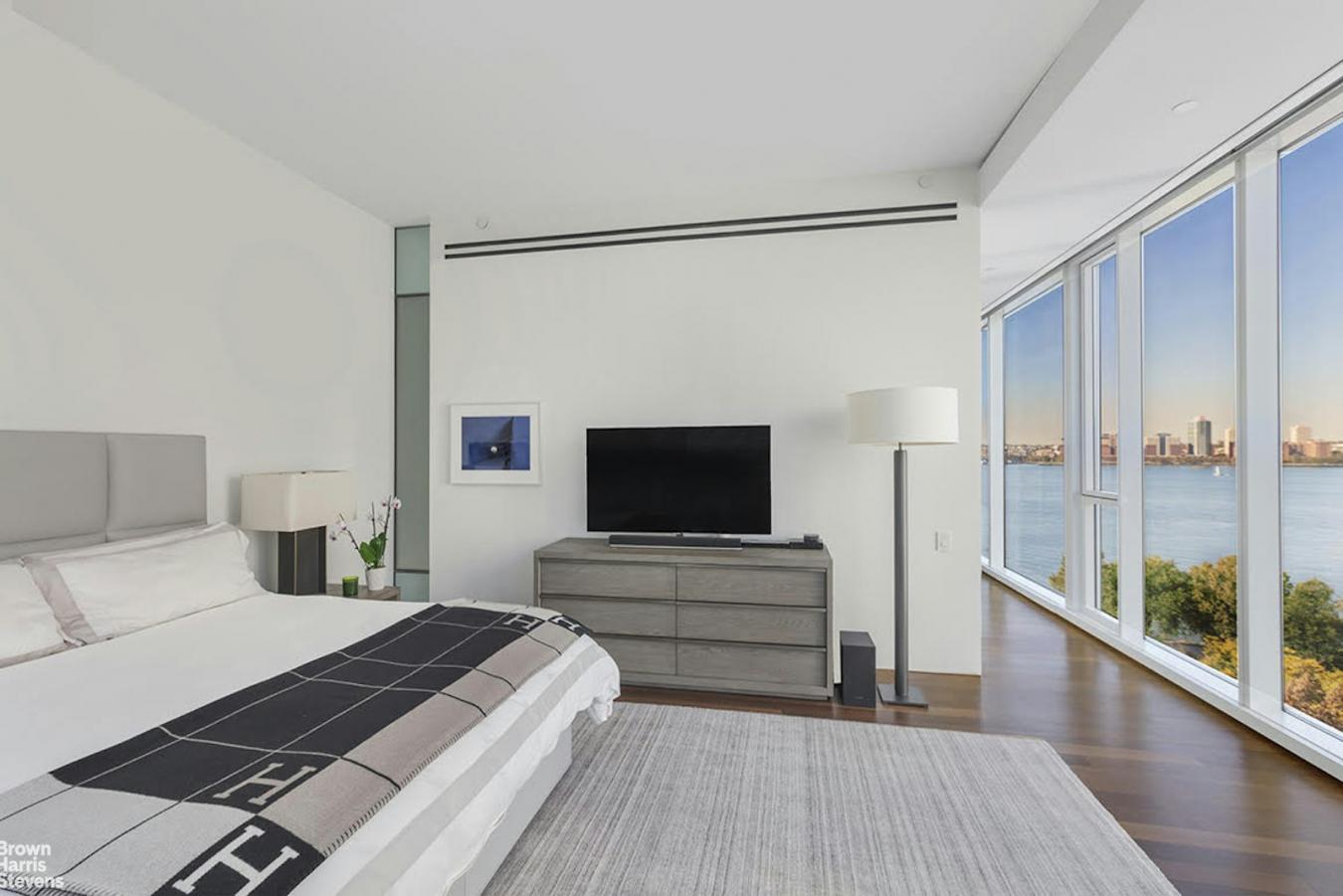 West Village, New York, 10014, United States, 2 Bedrooms Bedrooms, ,2 BathroomsBathrooms,Residential,For Sale,1832137