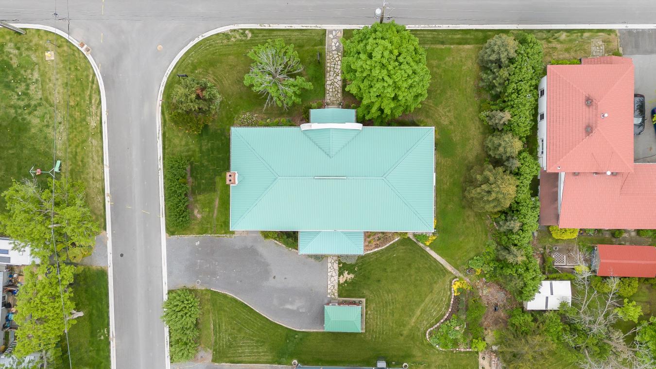 Odessa, ON, K0H 2H0, Canada, 4 Bedrooms Bedrooms, ,2 BathroomsBathrooms,Residential,For Sale,1839658