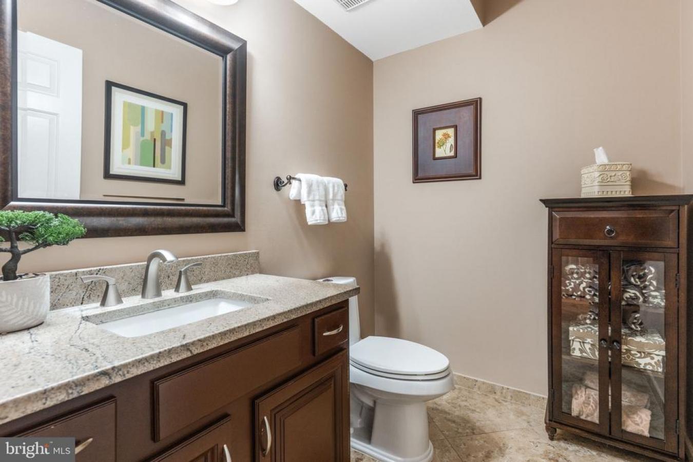 Fairfax Station, Virginia, 22039, United States, 4 Bedrooms Bedrooms, ,3 BathroomsBathrooms,Residential,For Sale,1839655