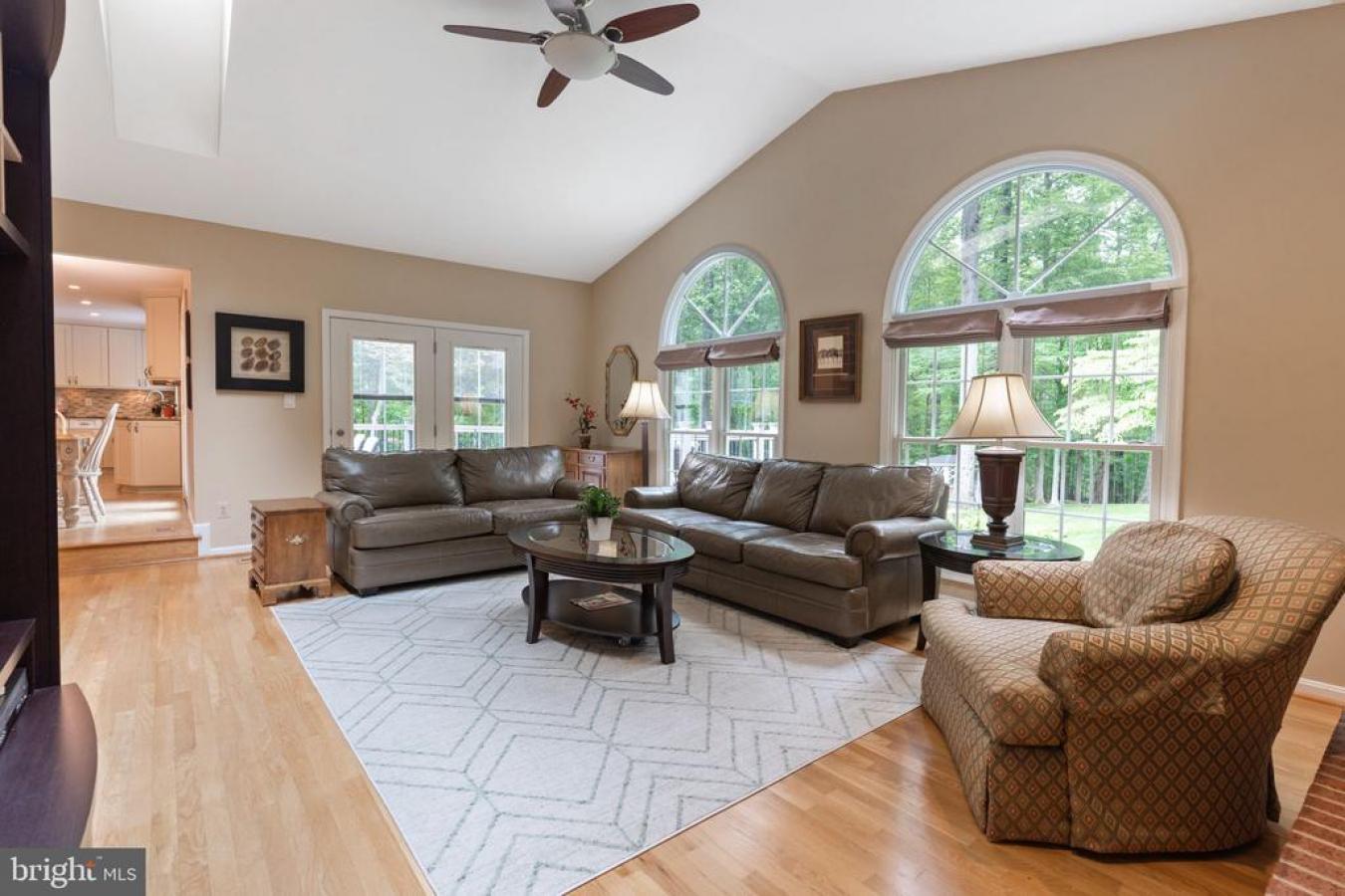 Fairfax Station, Virginia, 22039, United States, 4 Bedrooms Bedrooms, ,3 BathroomsBathrooms,Residential,For Sale,1839655