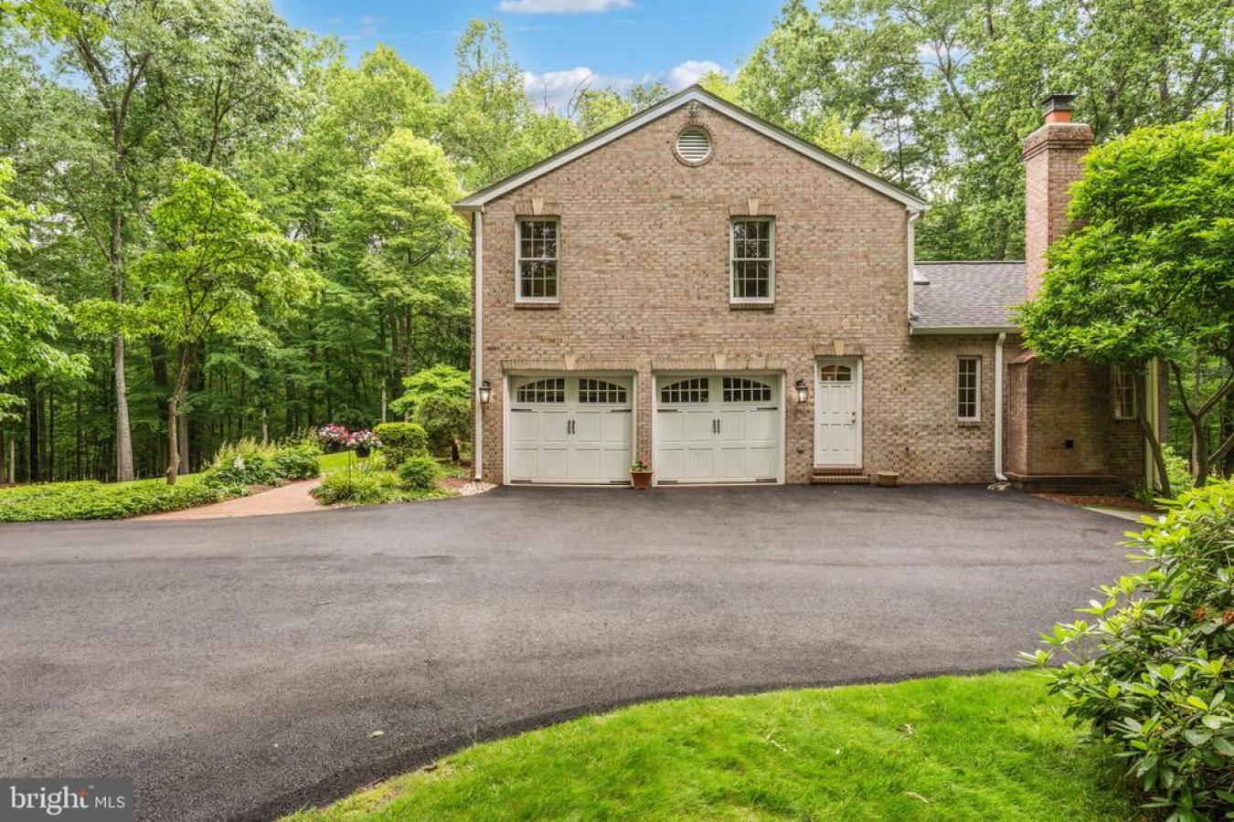 Fairfax Station, Virginia, 22039, United States, 4 Bedrooms Bedrooms, ,3 BathroomsBathrooms,Residential,For Sale,1839655