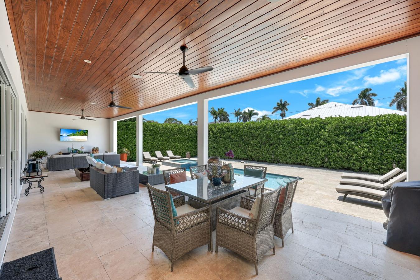 Naples, Florida, 34103, United States, 3 Bedrooms Bedrooms, ,3 BathroomsBathrooms,Residential,For Sale,1831657