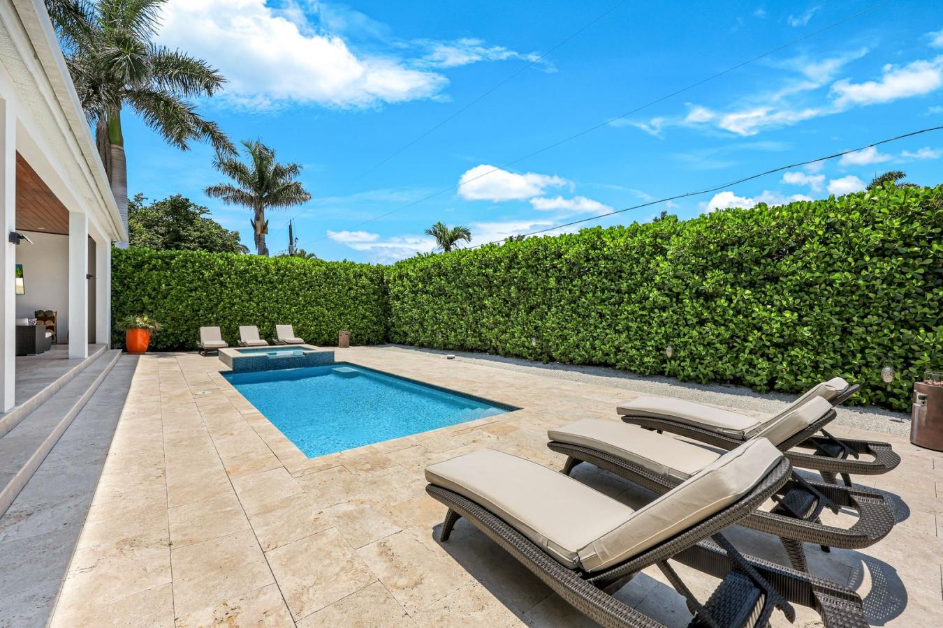 Naples, Florida, 34103, United States, 3 Bedrooms Bedrooms, ,3 BathroomsBathrooms,Residential,For Sale,1831657