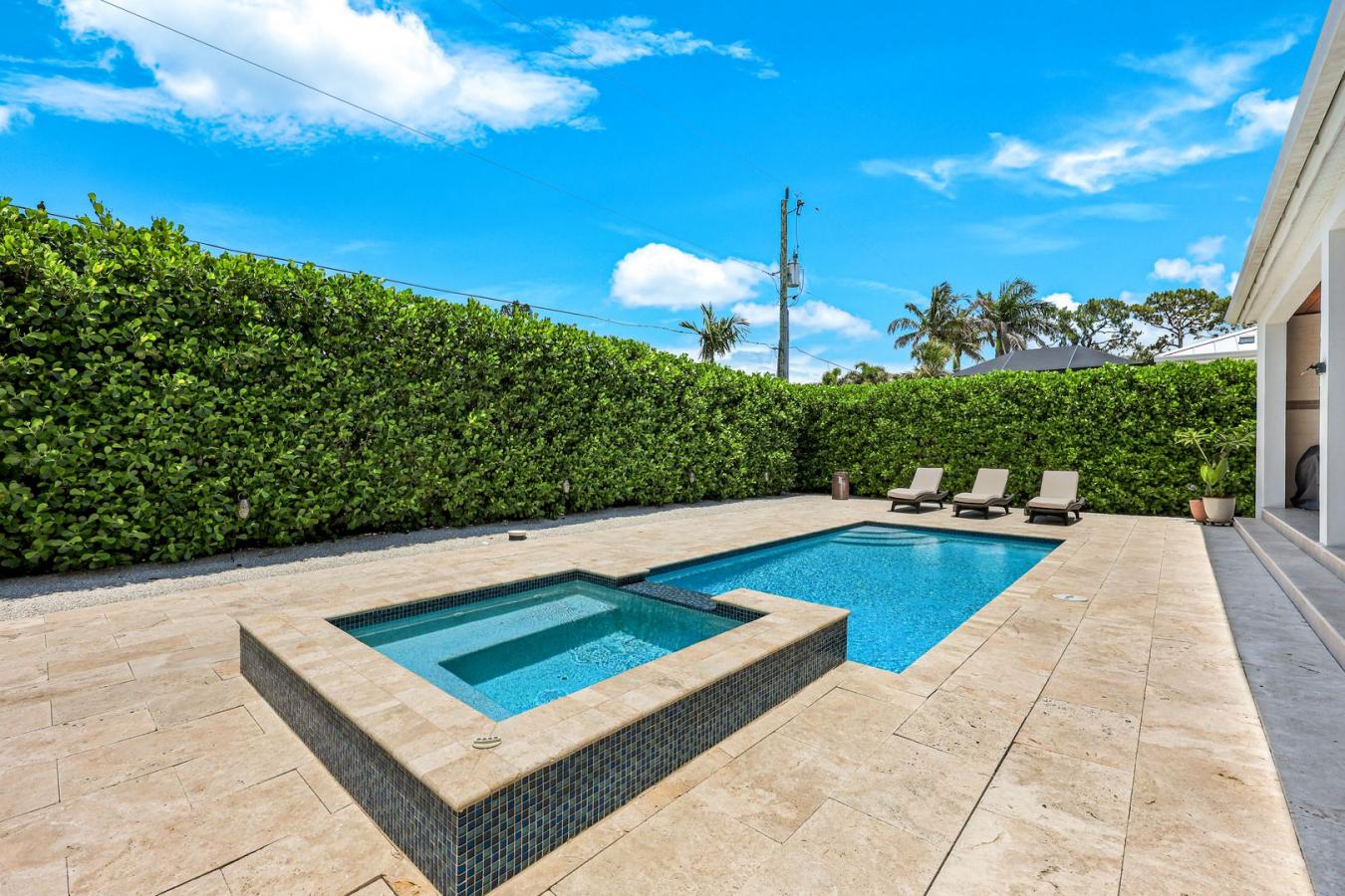 Naples, Florida, 34103, United States, 3 Bedrooms Bedrooms, ,3 BathroomsBathrooms,Residential,For Sale,1831657