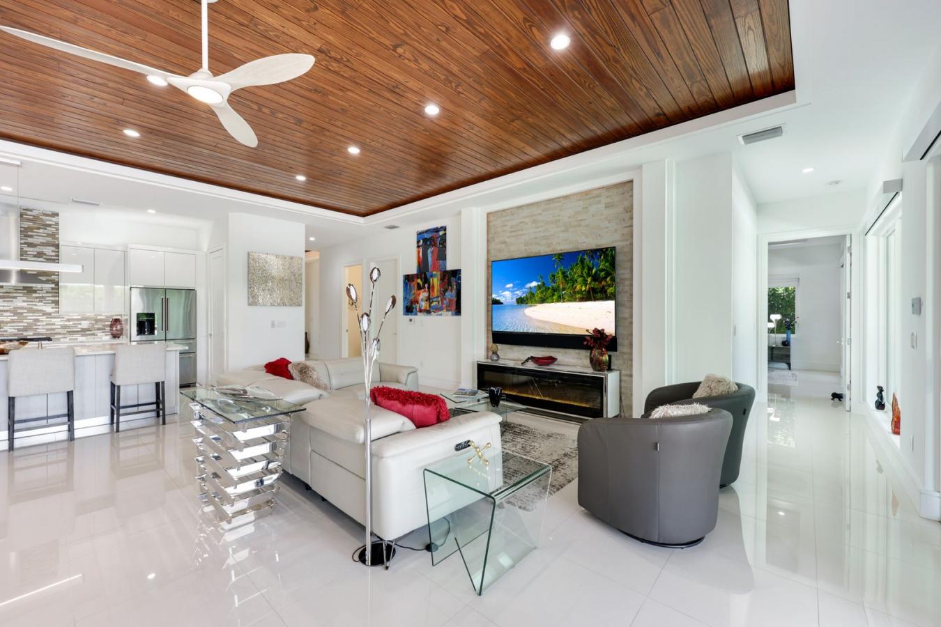 Naples, Florida, 34103, United States, 3 Bedrooms Bedrooms, ,3 BathroomsBathrooms,Residential,For Sale,1831657